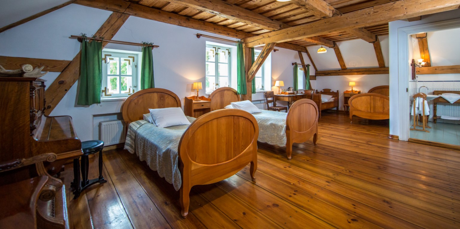 Palace Manor қонақ үй мейрамхана орналастыру пәтерлер нөмірлері Польша Мазуры